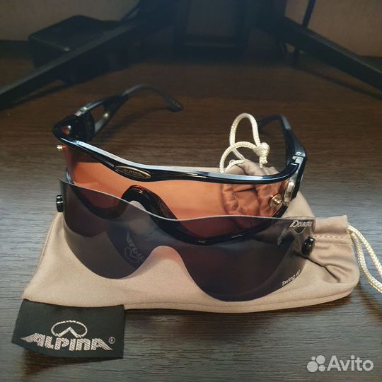 Спортивные очки Alpina