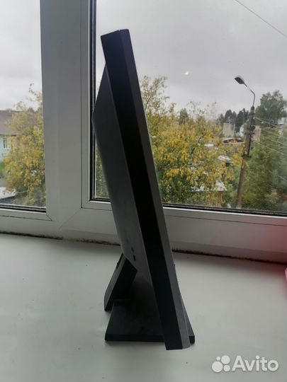 Монитор Dell