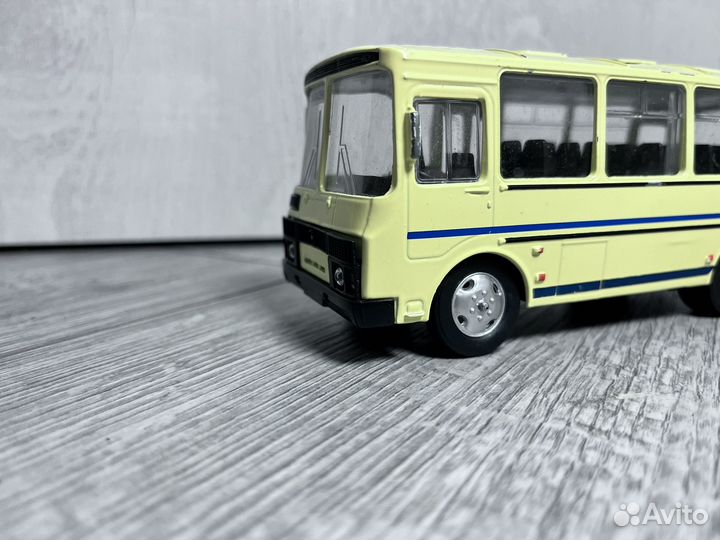 Автобус рублей 500 руб.100