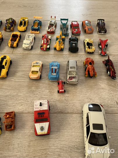 Hot wheels машинки