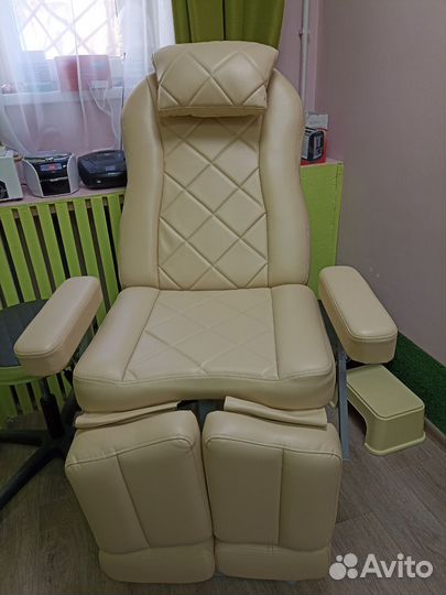 Педикюрное кресло