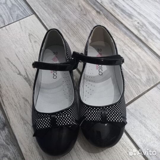 Туфли детские 30 размер новые