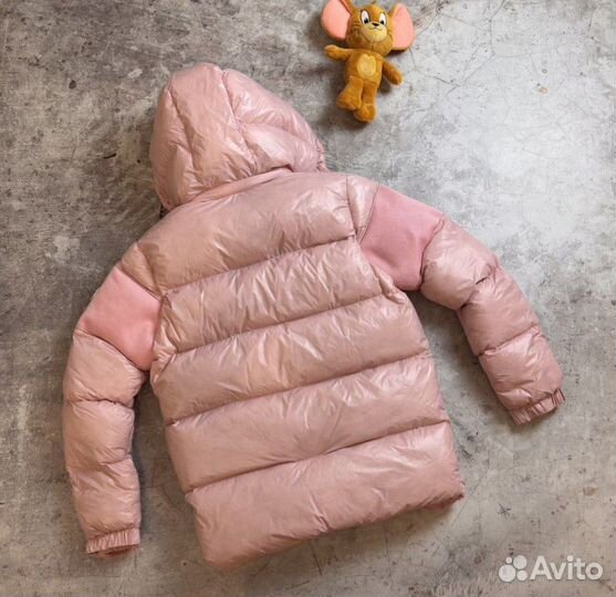 Пуховик Moncler