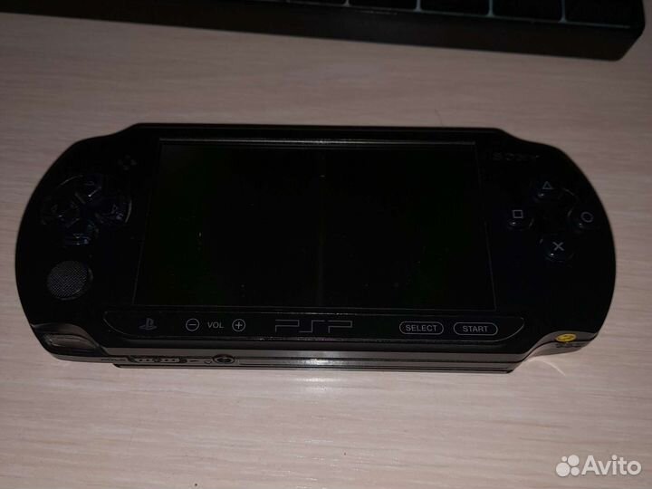 Sony PSP e1008