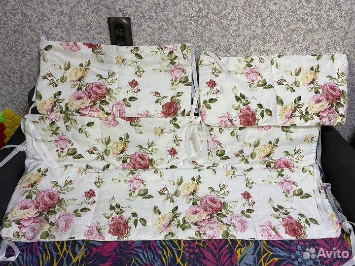 Бортики в кроватку