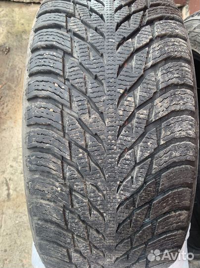 Nokian Tyres Hakkapeliitta R3 SUV 255/45 R20