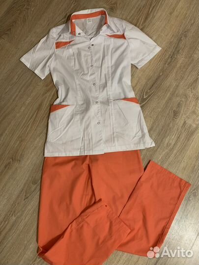 Медицинский костюм 44