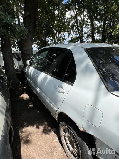 Разбор лансер 9 1.6