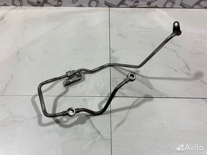 Трубка турбины Mercedes OM651