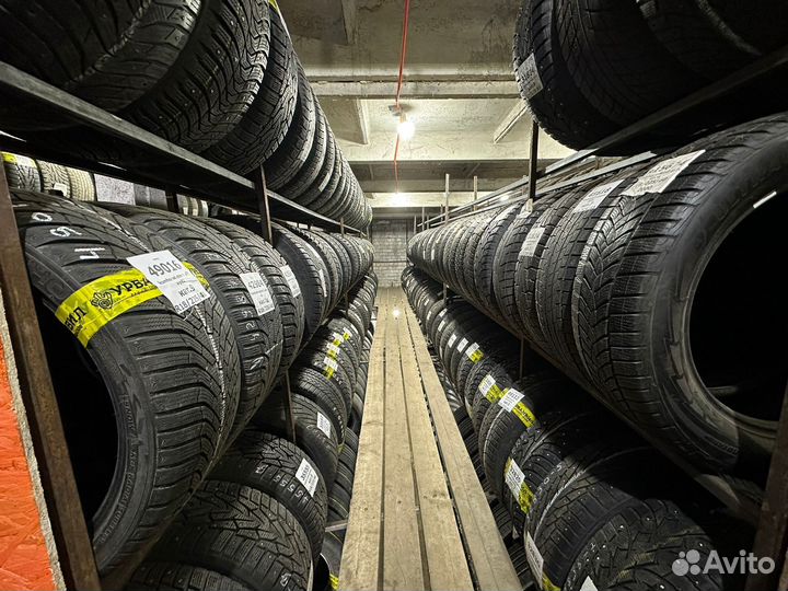 Nokian Tyres Hakkapeliitta 8 245/50 R18 100T