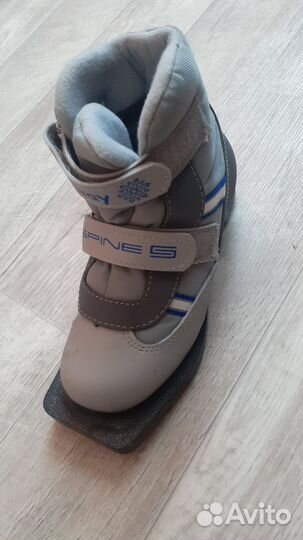 Лыжные ботинки 32 размер