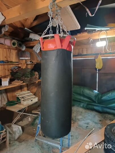 Боксерские перчатки 8 oz бинты груша