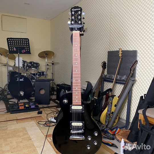 Электрогитара Epiphone Les Paul Studio LT