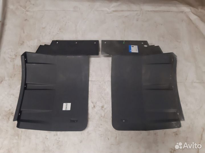 Подкрылок переднего колеса Daf XF105 95 XF 95