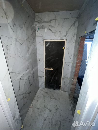 Дверь в парную стеклянная