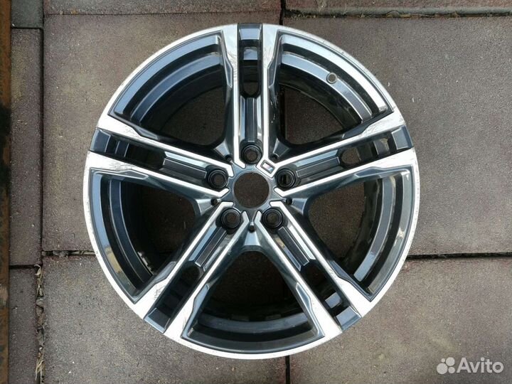 Диск R 18 BMW. 1 штука