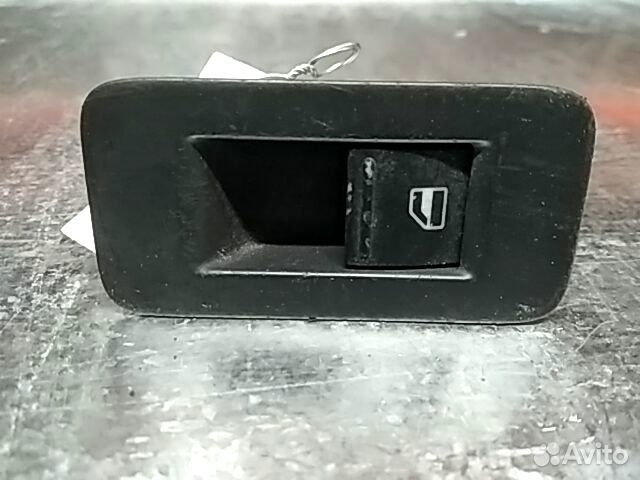 Кнопка стеклоподъемника для Volkswagen Touareg 1