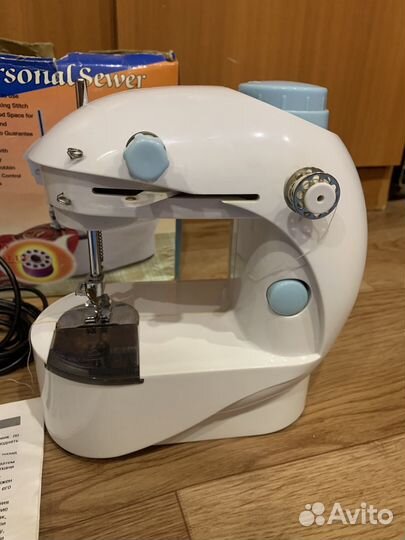 Мини швейная машинка