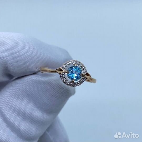 Золотое кольцо с фианитом 17,5р
