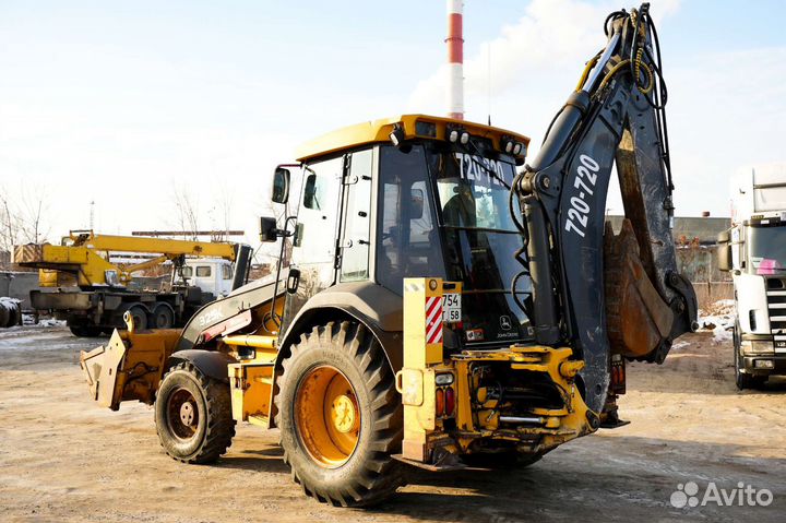 Экскаватор-погрузчик John Deere 325K, 2012