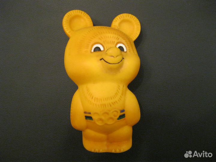 Олимпийские и лошадка-игрушки СССР и России