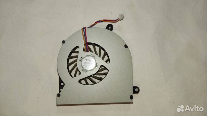 Кулер для Toshiba L655-1CW