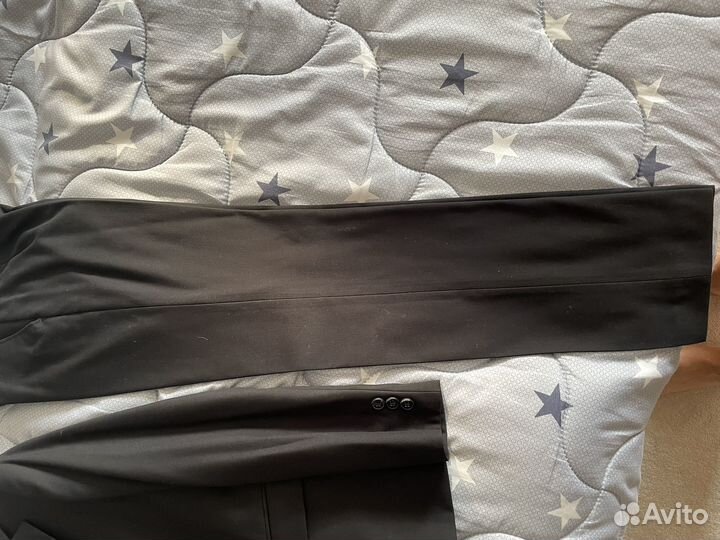 Школьный костюм для мальчика 152 черный