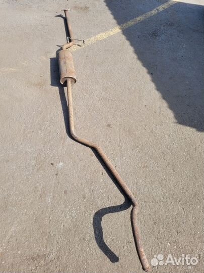 Резонатор гулшителя на Nissan Almera B10