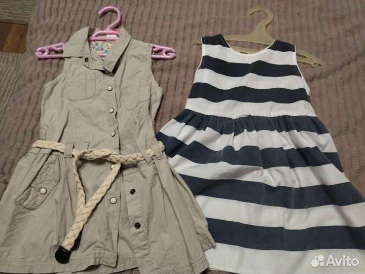 Одежда для девочки пакетом на 4-5 лет