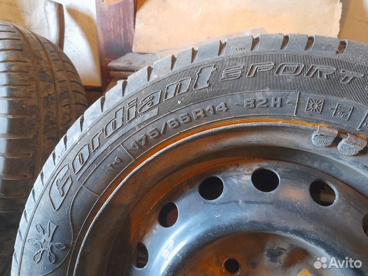 Продам резину