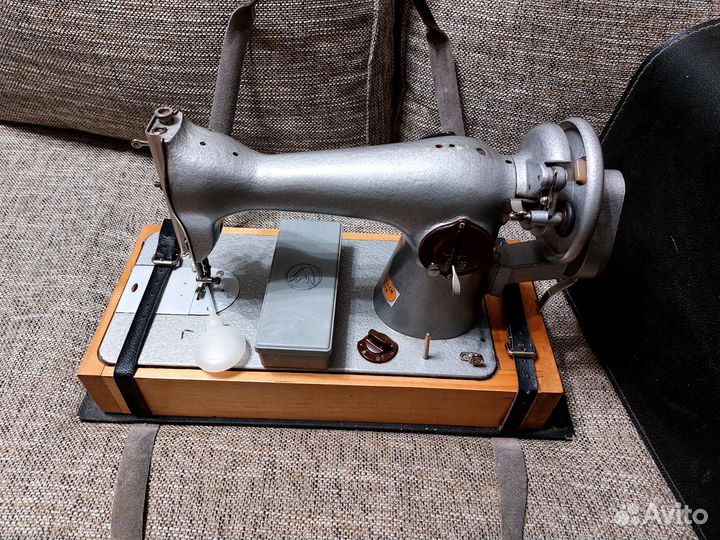 Швейная машинка Подольск