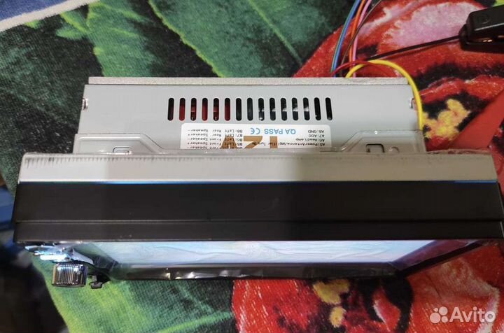 Автомагнитола 1 din/7 дюймов