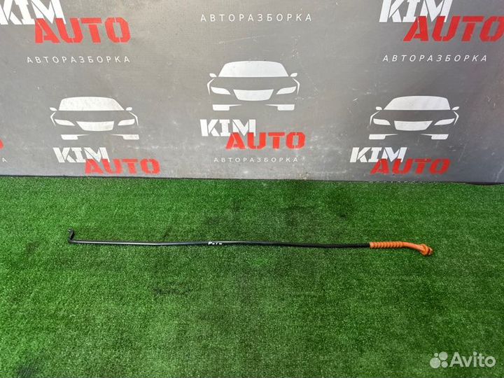 Упор капота Volkswagen Polo 5 