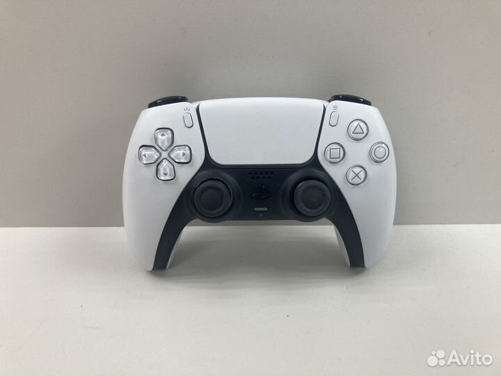 Гл Геймпад на Sony Plastation 5(Original)
