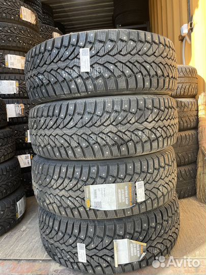 Pirelli Formula Ice 215/55 R17 98T