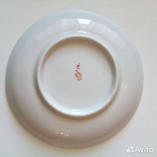 Лфз блюдце Роза автор Криммер диаметр 16 см