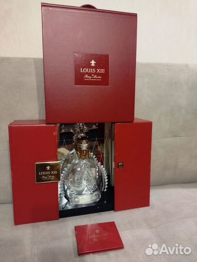 Элитная бутылка Remy Martin Louis xiii