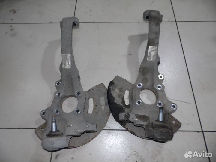 Кулак поворотный киа кворис kia quoris передний