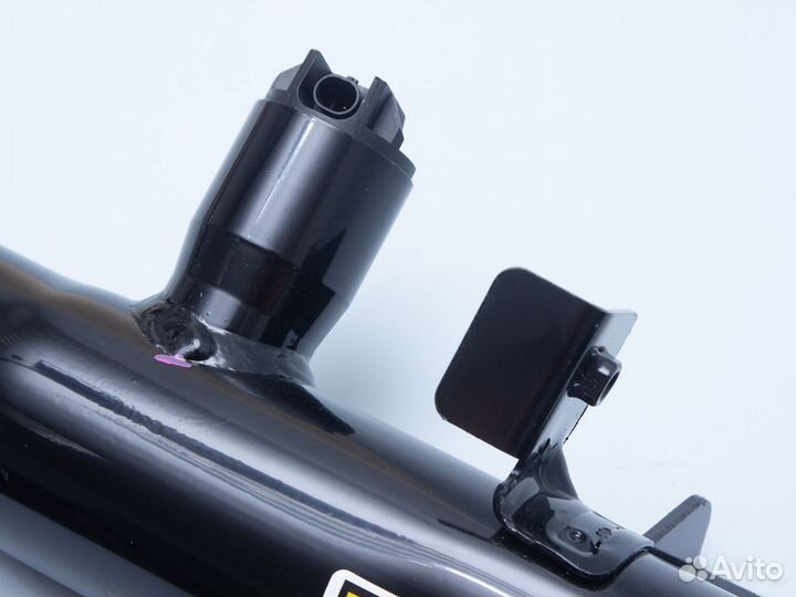 Амортизатор BMW X3 F25/X4 F26 передний прав. c EDC