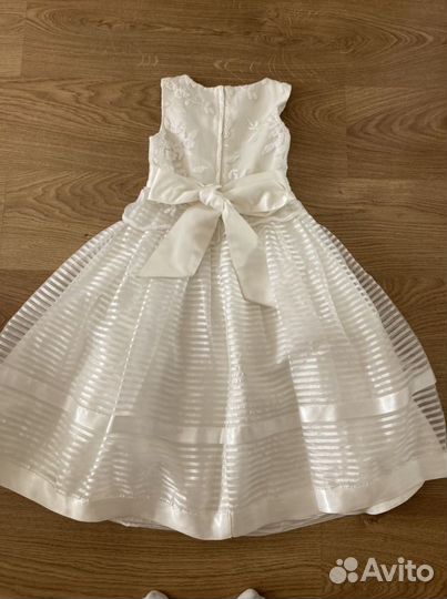 Платье для девочки р. 122