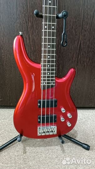 Бас гитара Swing +комбик и утеплённый чехол