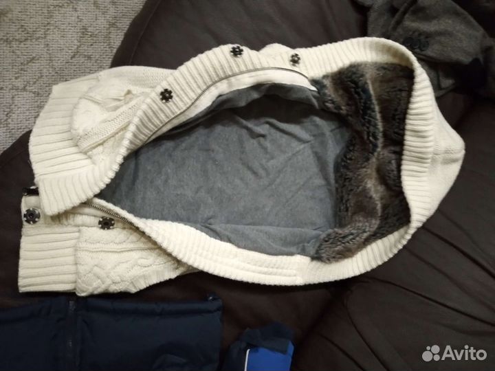 Жилет вязаный