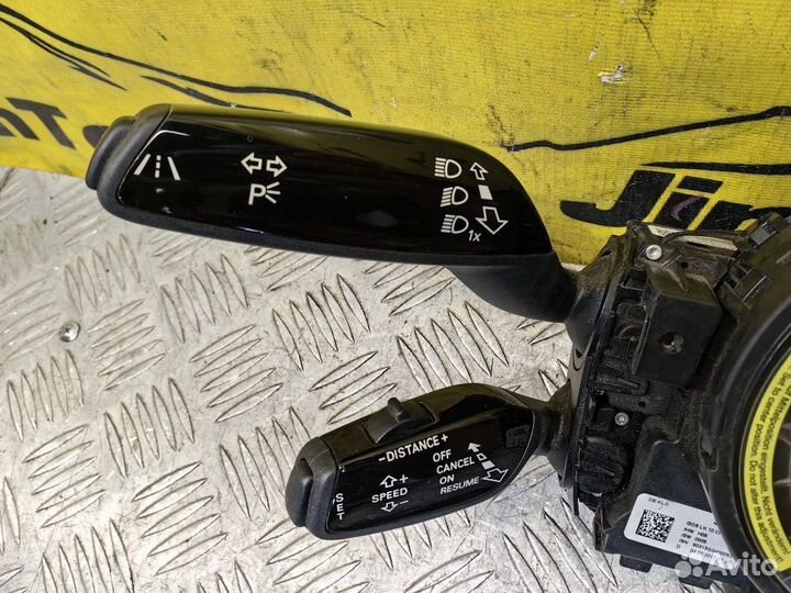 Блок подрулевых переключателей Audi S8 Plus D4