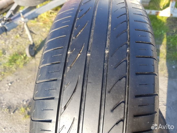 Hankook Ventus ME01 K114 215/60 R16 95H