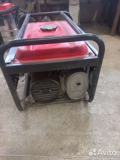 Генератор бензиновый бу