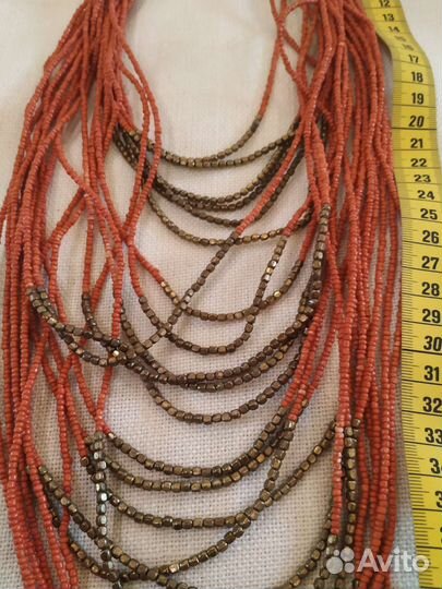 Бусы коралловый бисер
