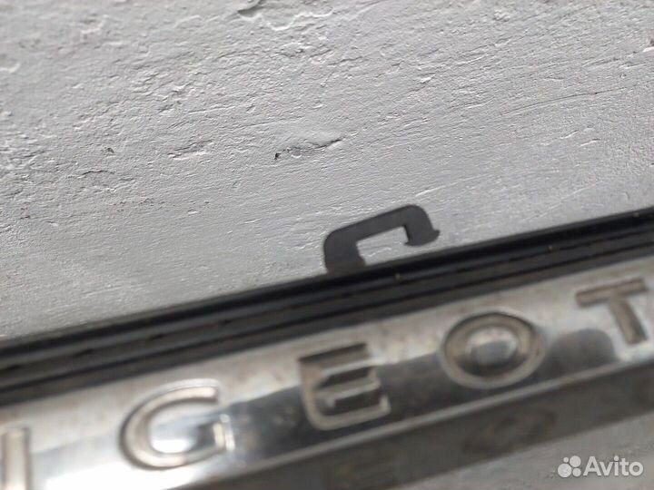 Бампер передний Peugeot 308