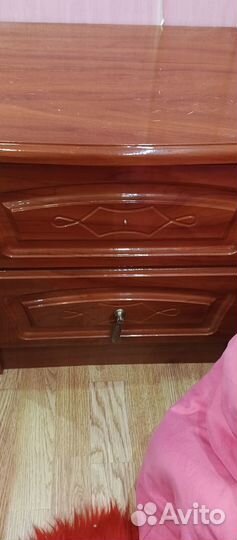 Тумбочка прикроватная бу