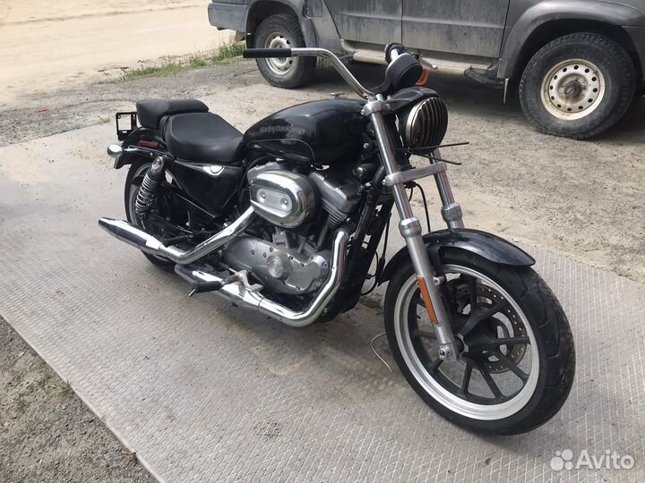 Harley Davidson sportster 883