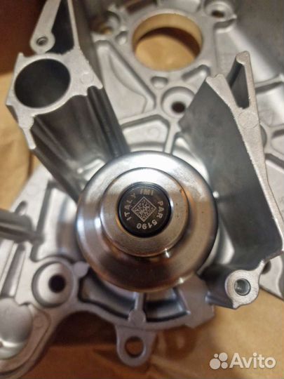 Оригинальная помпа fiat ducato, iveco daily f1ae